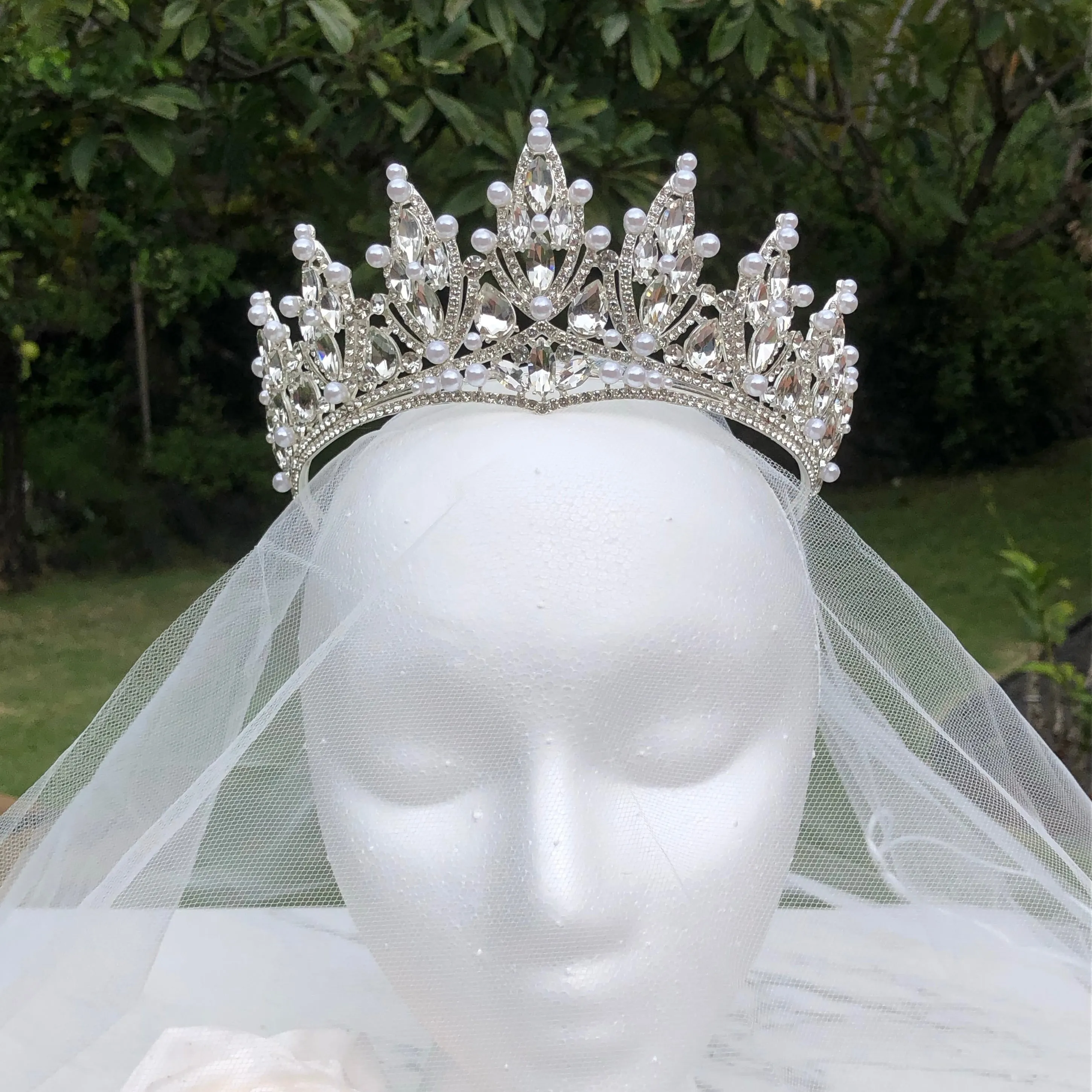 "Ventana" - Silver Pearl and Crystal Bridal Tiara