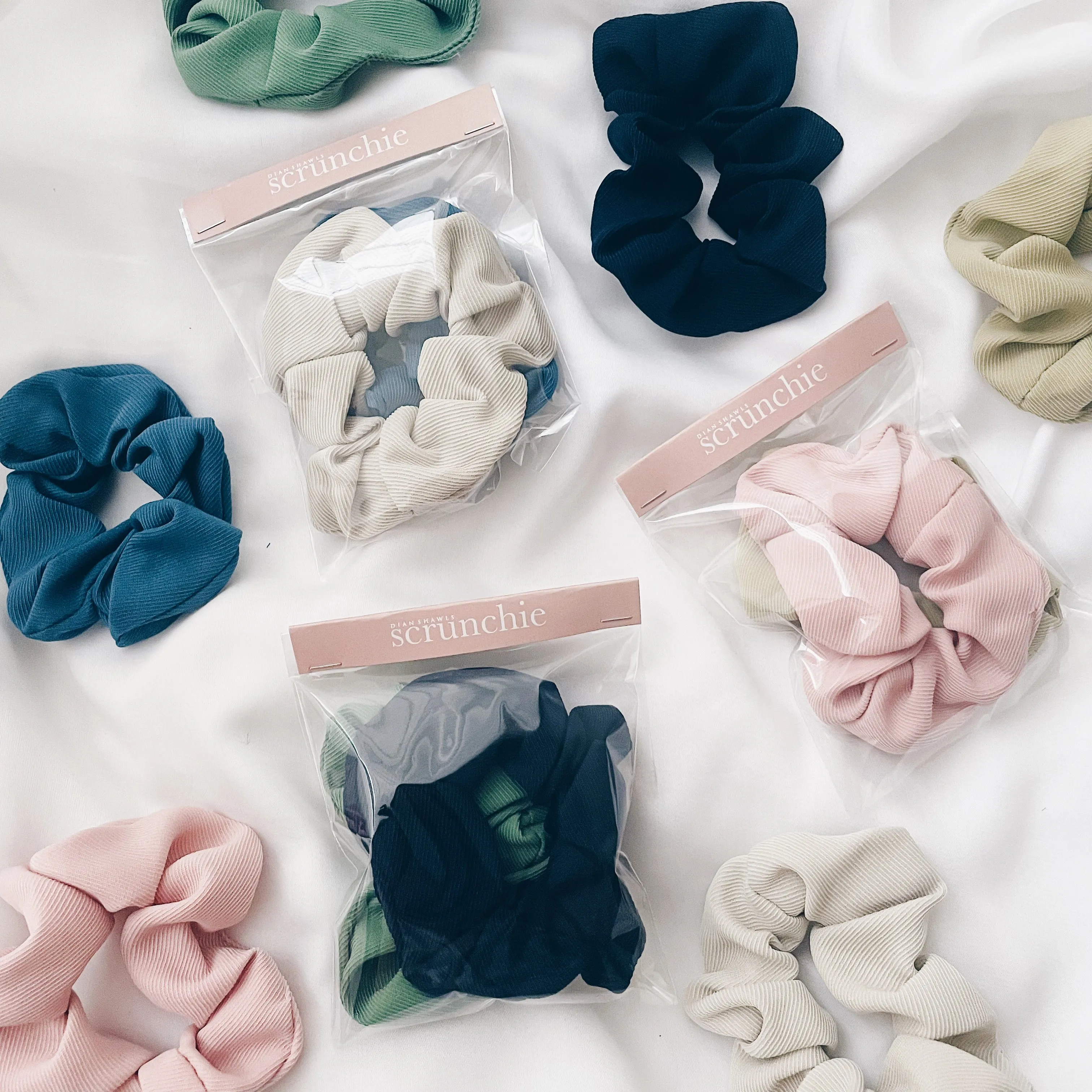 Scrunchie : Olive & Pink