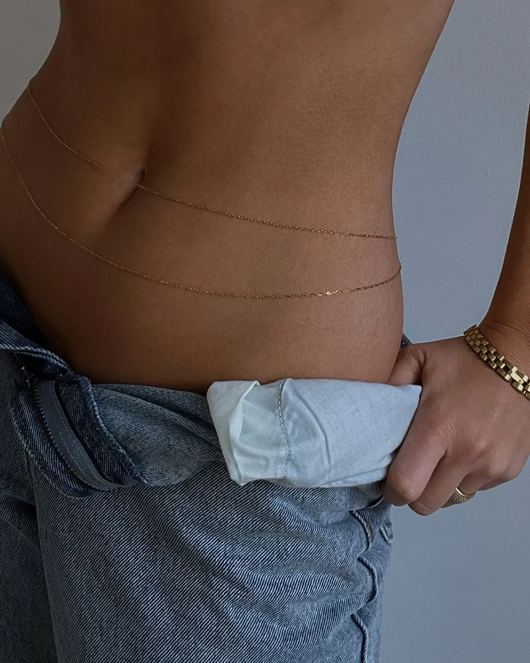Take Me to the Bungalows Belly Chain- Gold