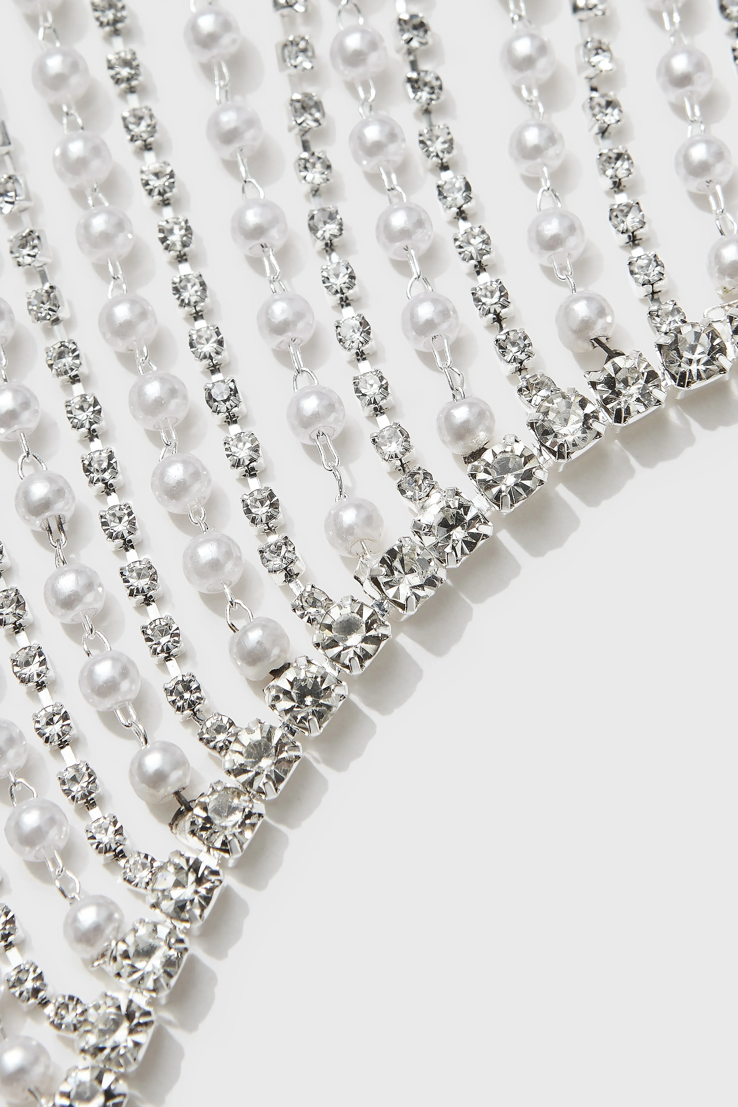 Unique Pearl Rhinestone Chain Mask